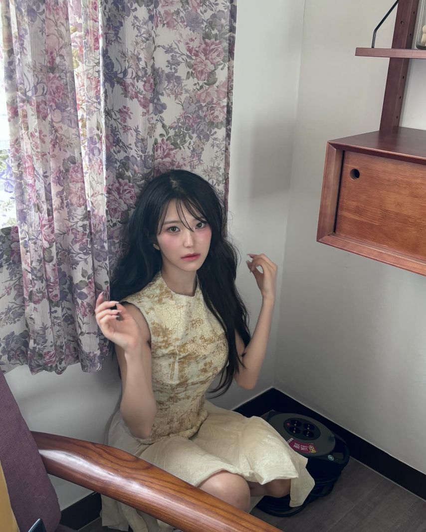 프로미스나인 이새롬,벡지헌1_5.jpg