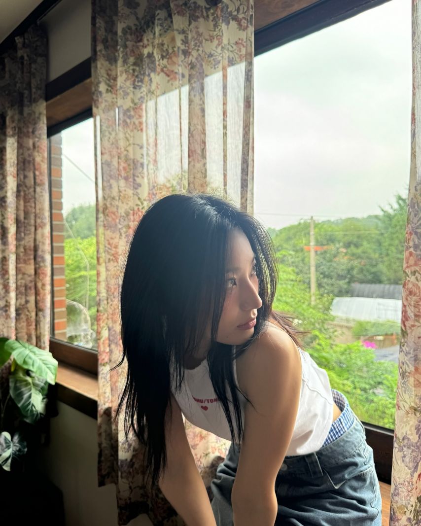 프로미스나인 이새롬,벡지헌1_3.jpg