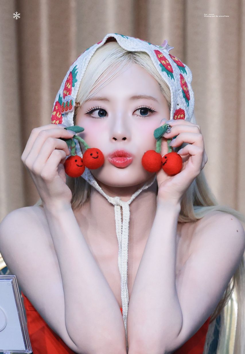 박지원 (프로미스나인)2_1.jpg