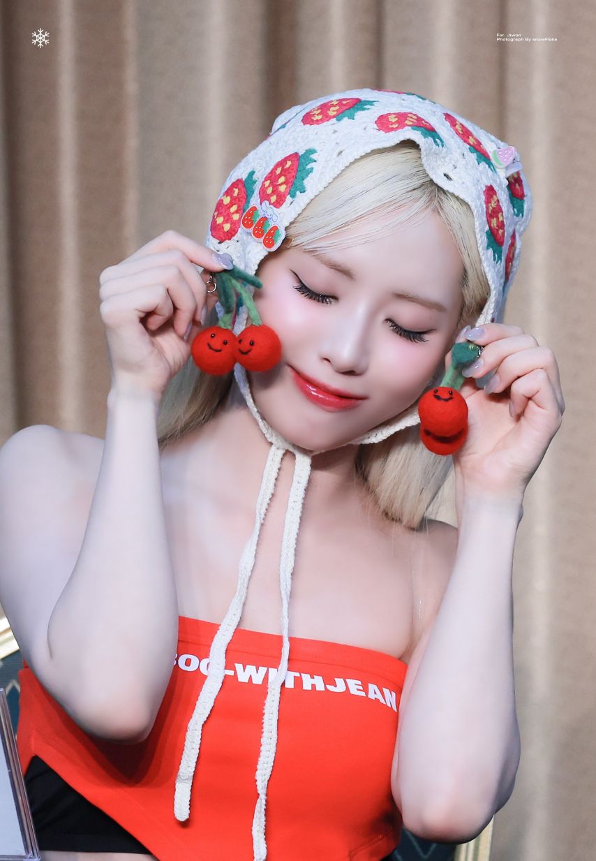 박지원 (프로미스나인)2_3.jpg