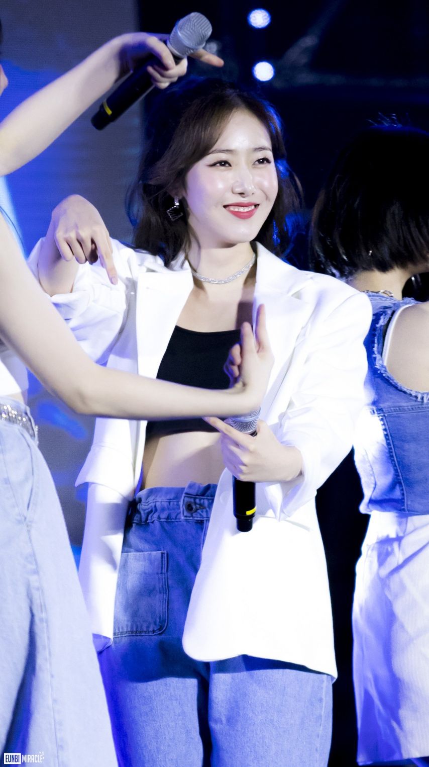 비비지 신비1_3.jpg