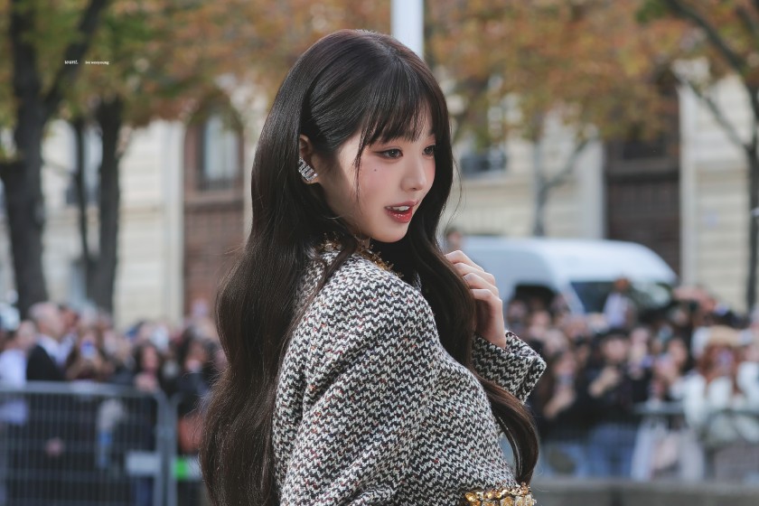 어제자 MiuMiu Paris Fashion Week 장원영