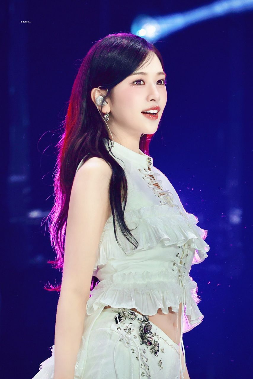 아이브 안유진 (2)