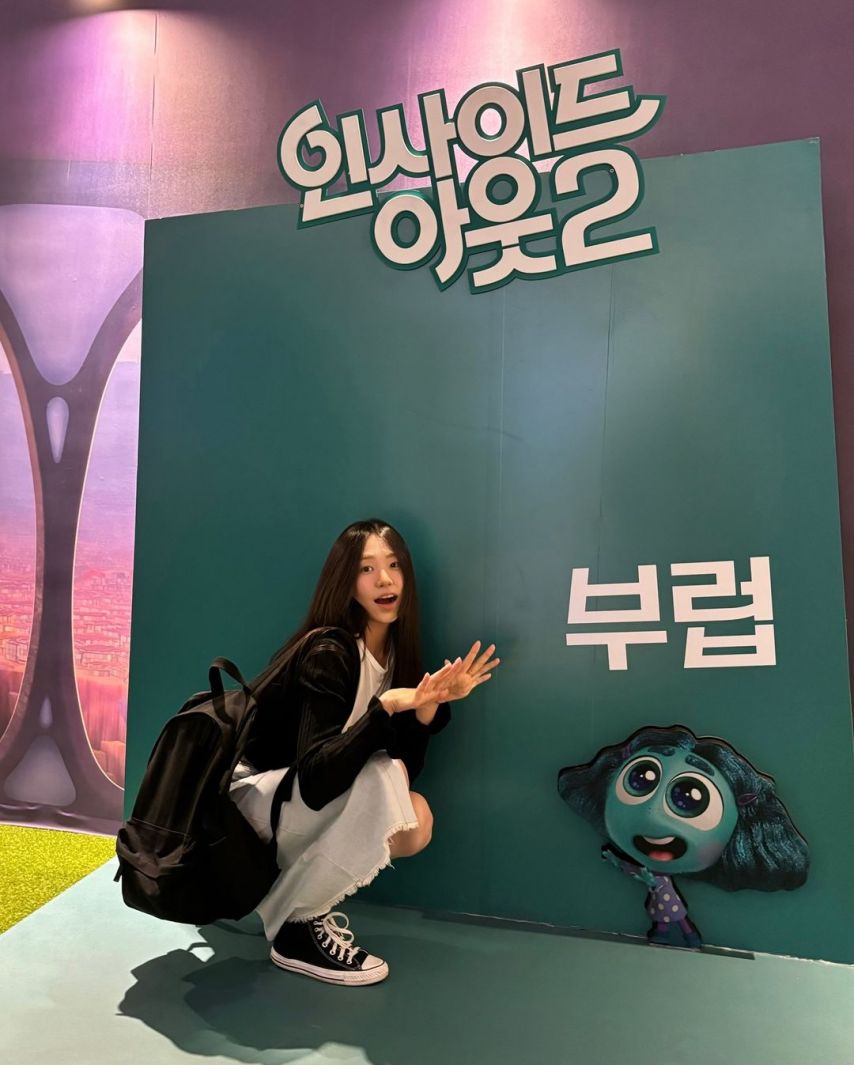 앨리스 이제이1_3.jpg