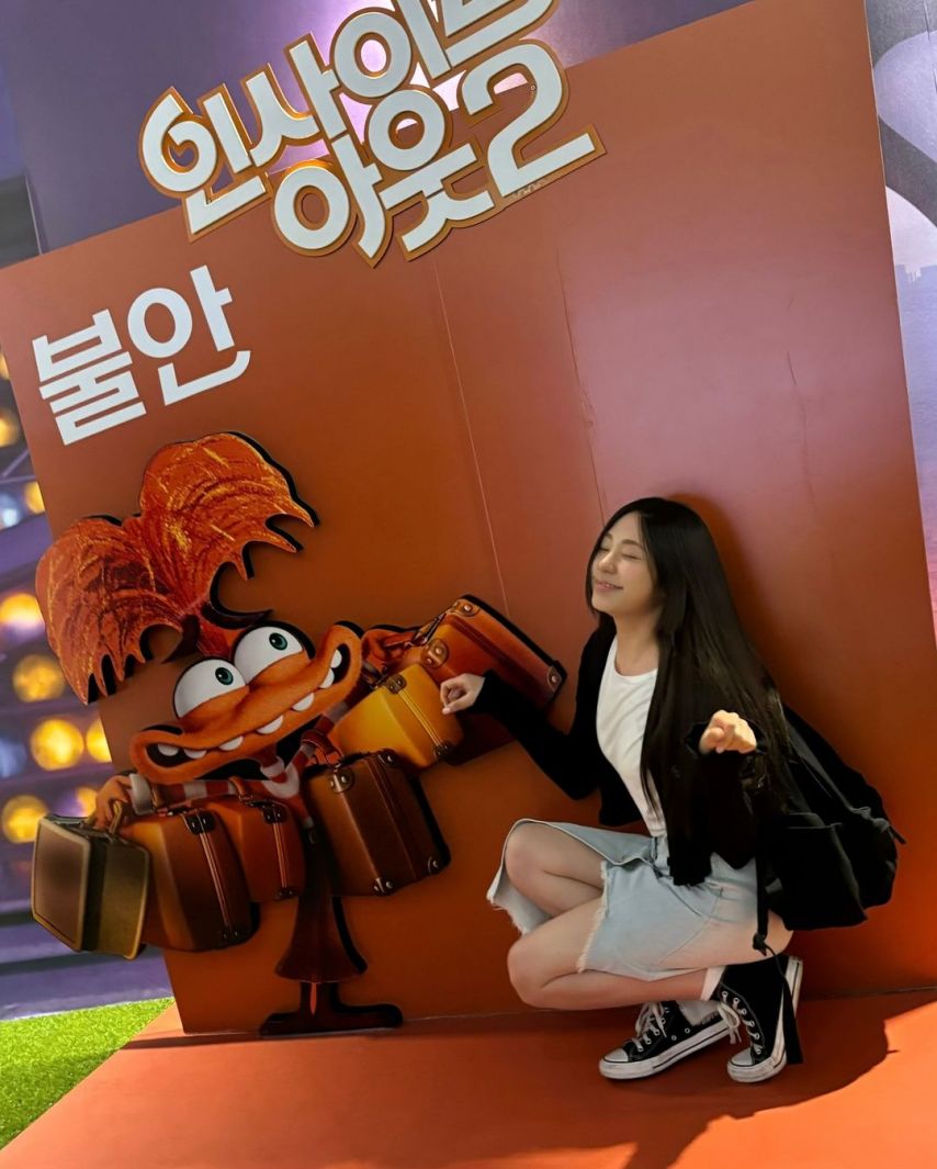 앨리스 이제이1_4.jpg