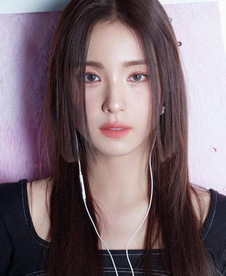 2040303300_M9DdjFku_lW0GCvHtRL5AsBX6.jpg