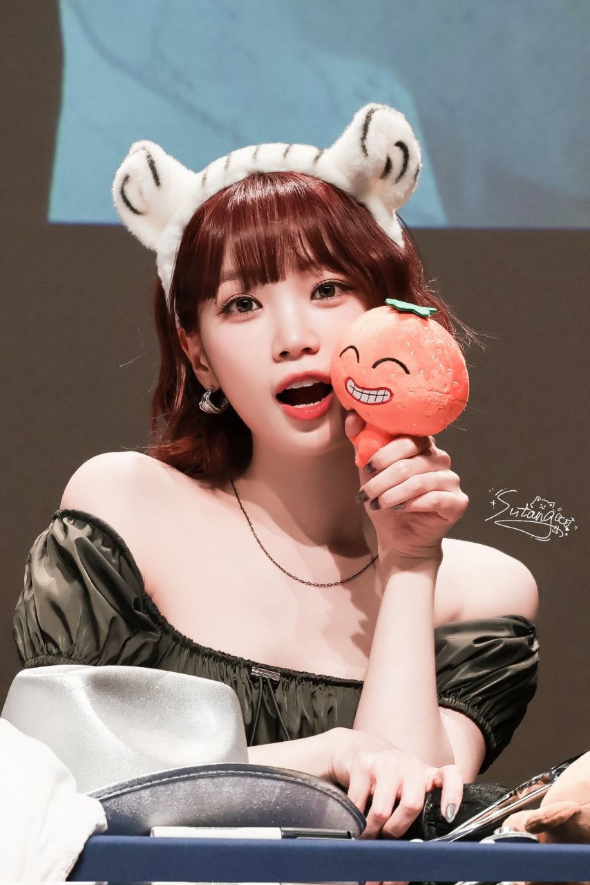 르세라핌 김채원1_1.jpg
