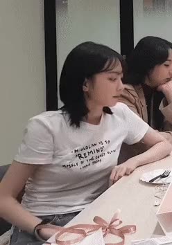 2082292bf641886ce1262ece4262d0c3_1675840630_4791.gif