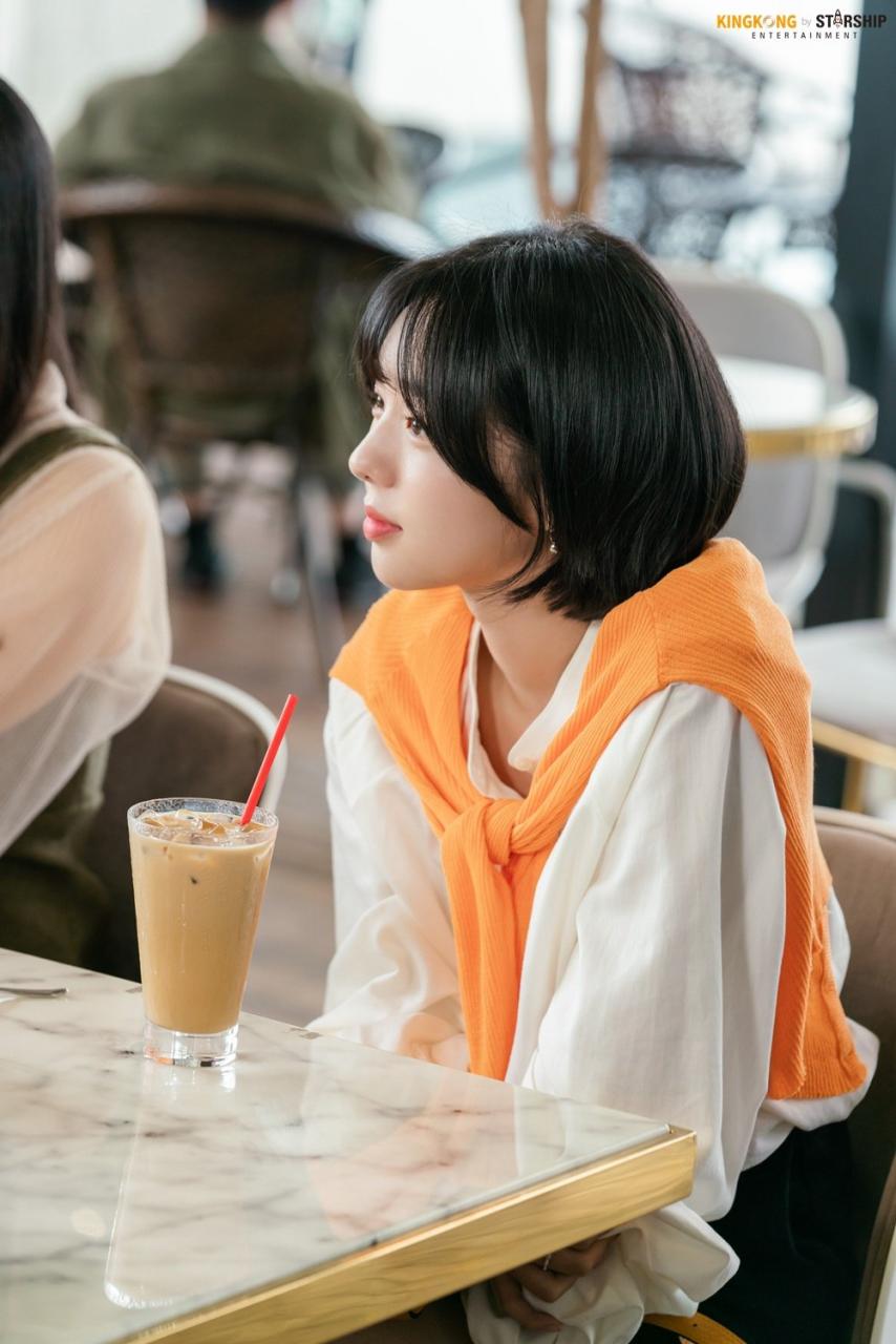 채수빈1_4.jpg