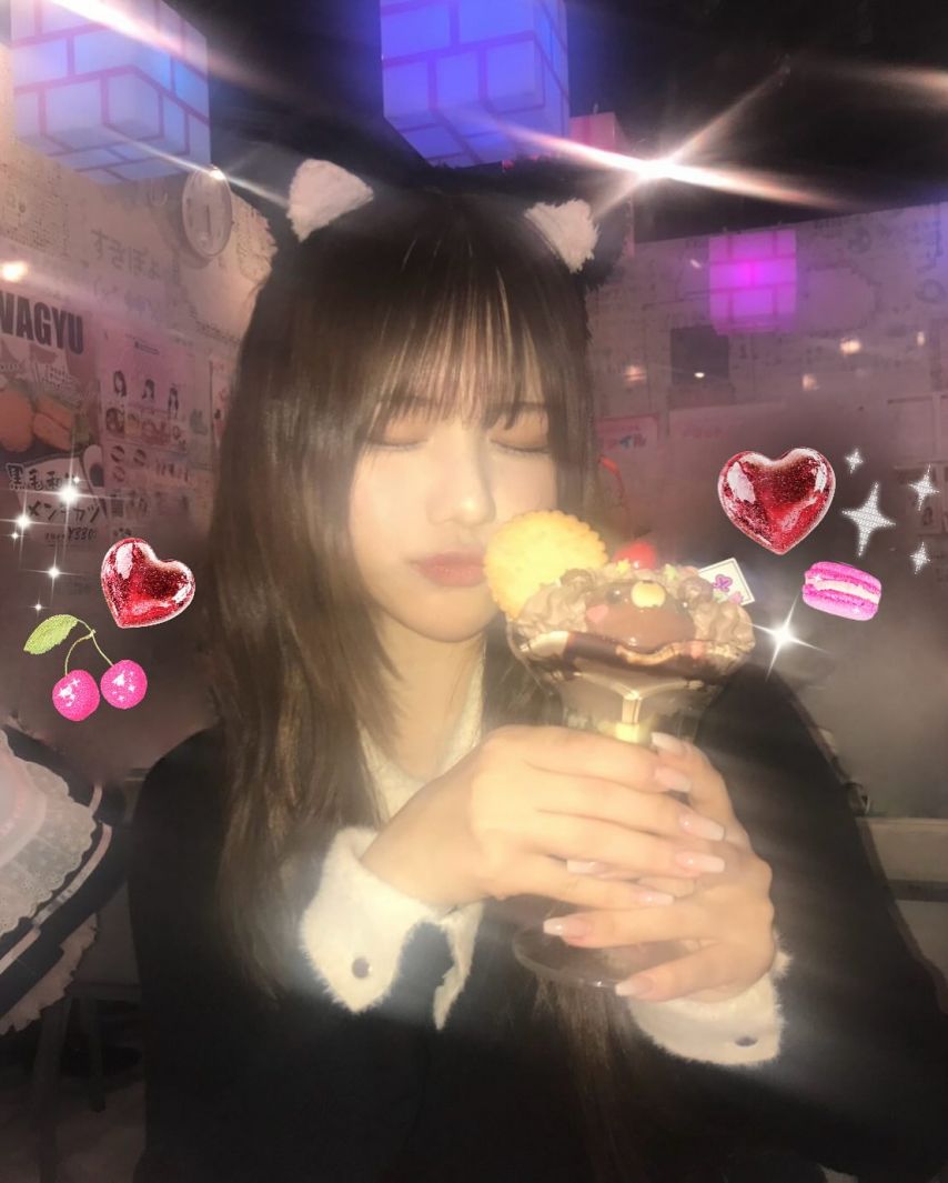 메이딘 세리나1_4.jpg