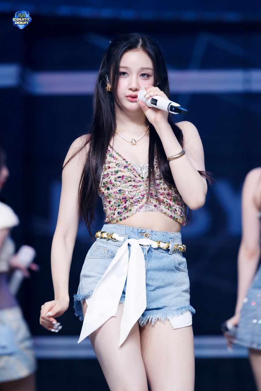 베이비몬스터 인기가요,엠카운트다운 현장포토1_72.jpg