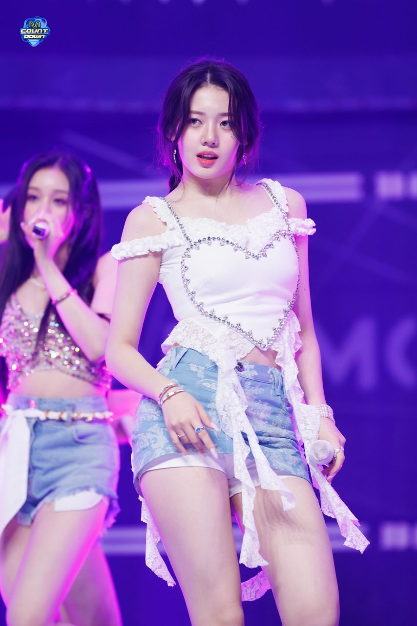베이비몬스터 인기가요,엠카운트다운 현장포토1_71.jpg
