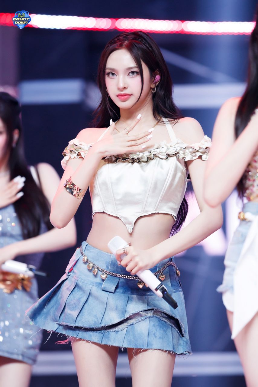 베이비몬스터 인기가요,엠카운트다운 현장포토1_44.jpg