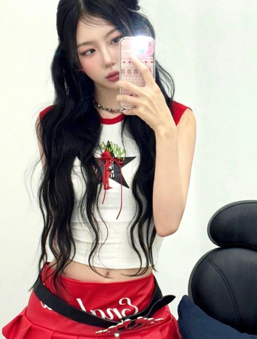 BADVILLAIN (배드빌런) 윤서1_2.jpg
