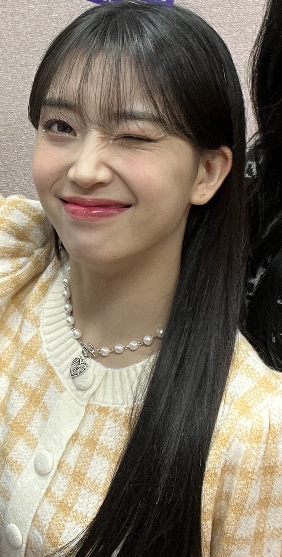 FMW6VMiagAARxnh.jpg