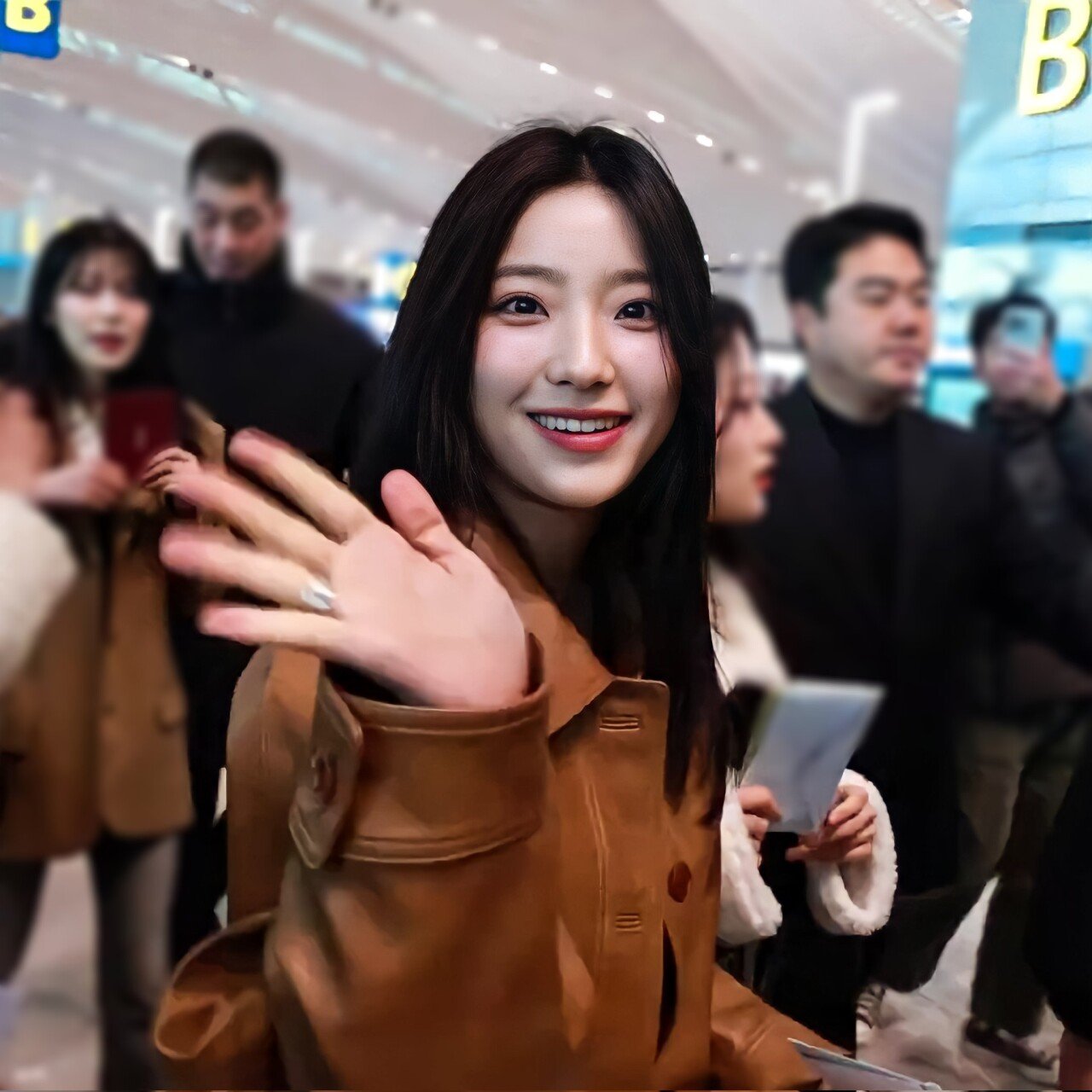프로미스나인 새롬1_3.jpeg