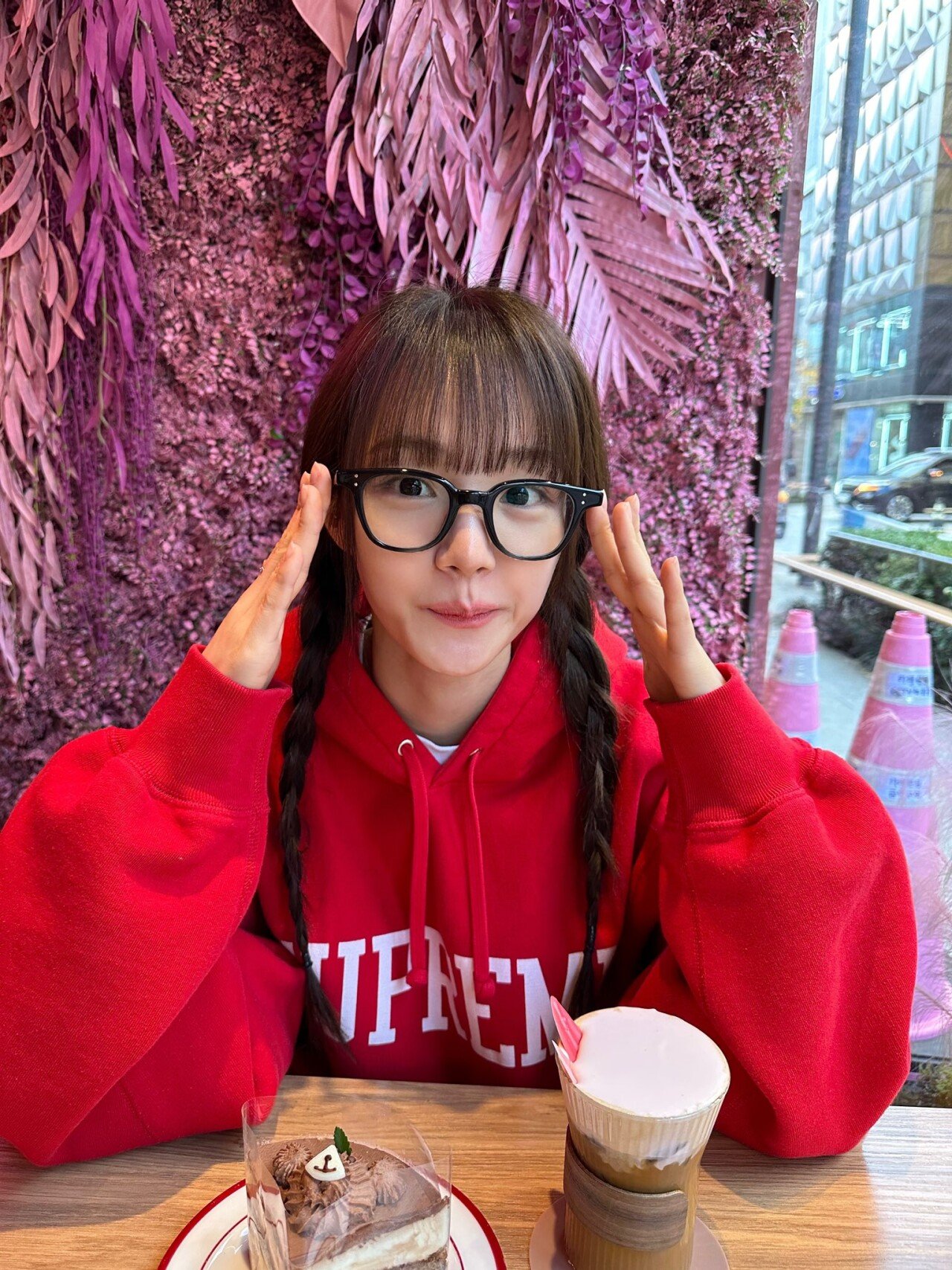 우아 나나1_3.jpg