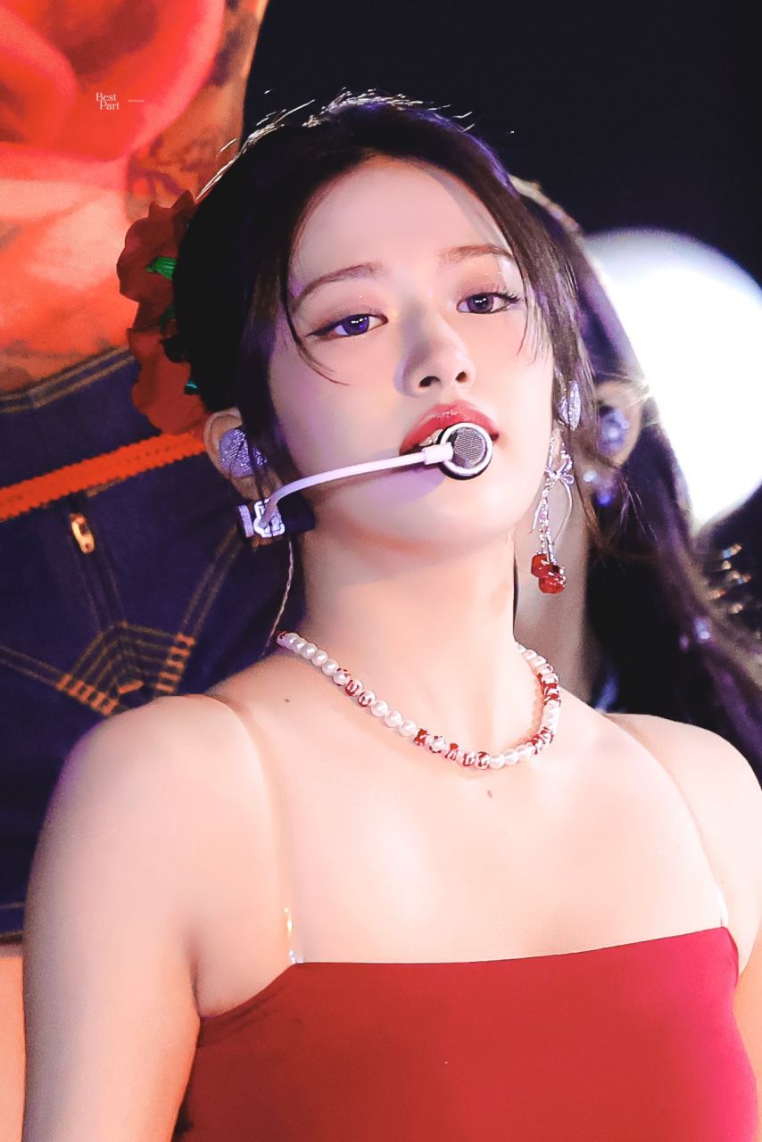 아이브 유진1_2.jpeg