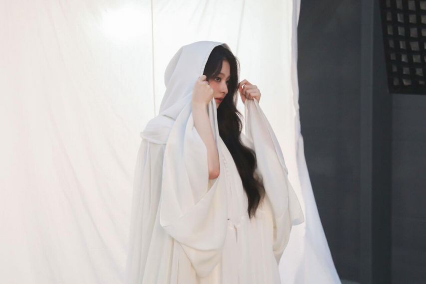 프로미스나인 나경1_4.jpeg