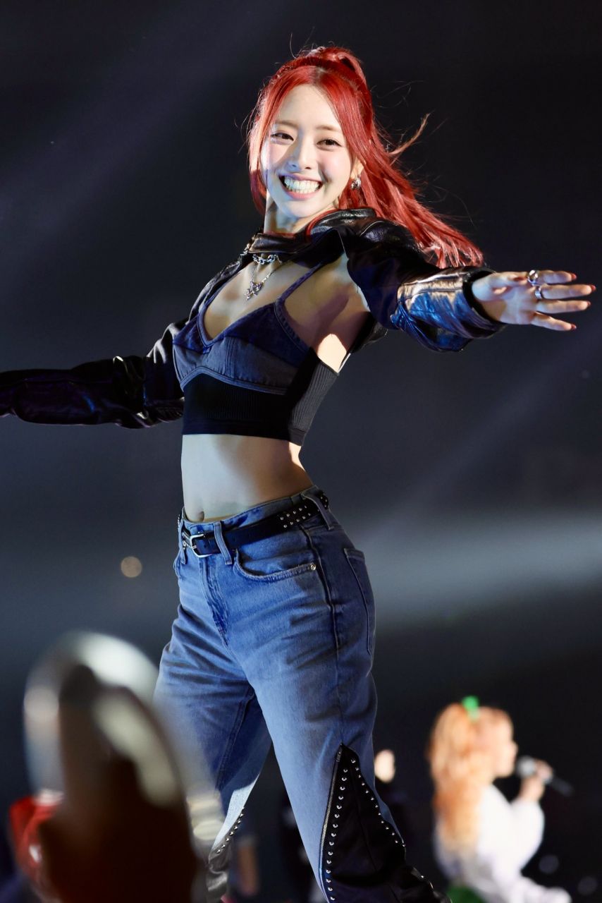ITZY 유나1_8.jpg