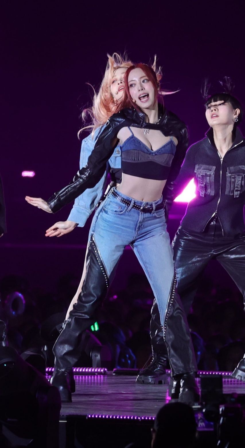 ITZY 유나1_4.jpg