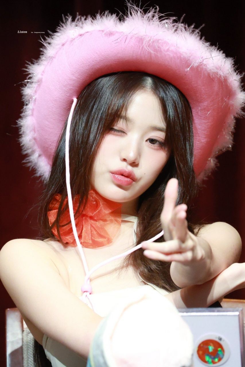 아이브 원영1_2.jpeg