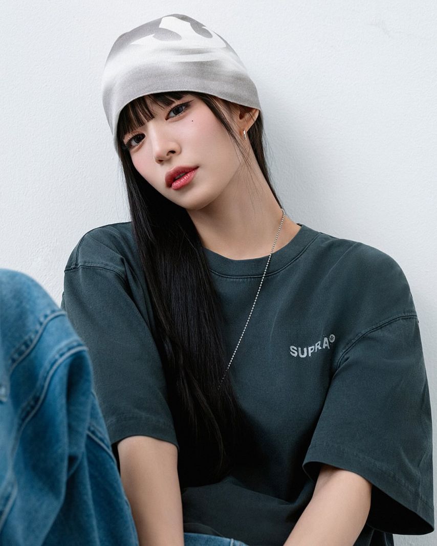 프로미스나인 이채영 수프라1_4.jpg