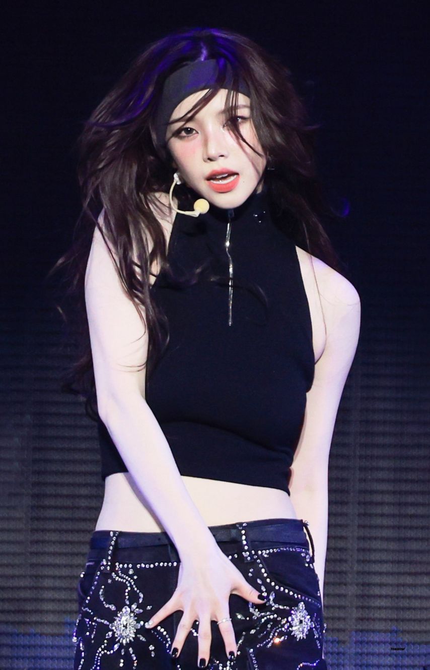 에스파 카리나1_1.jpg