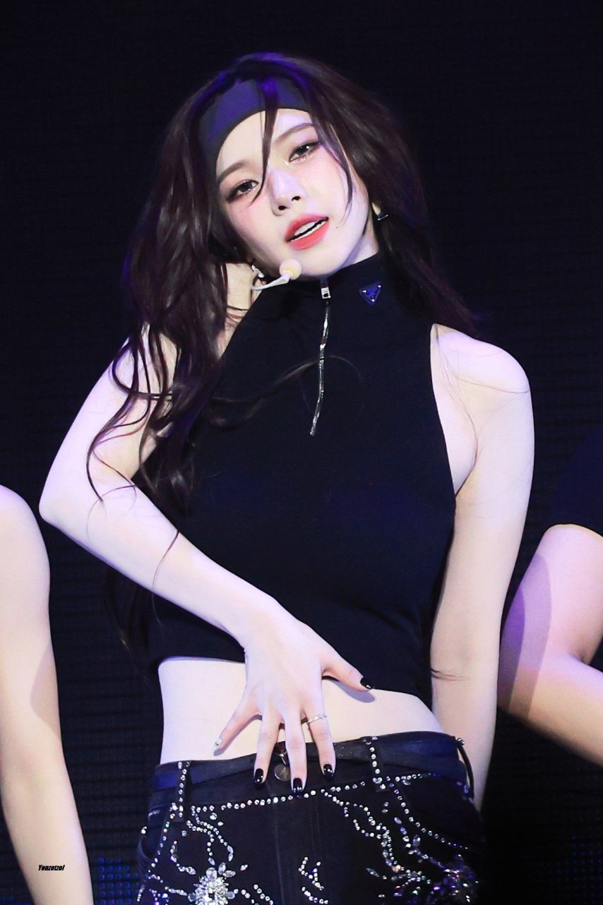 에스파 카리나1_2.jpg