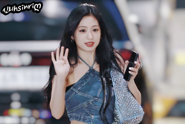 베이비몬스터 아현 (2)