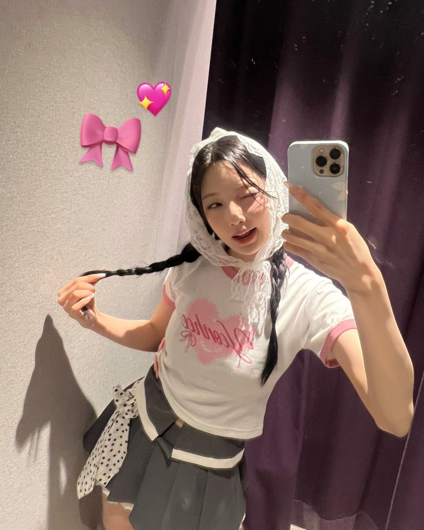 연희 로켓펀치 인별2_2.jpg