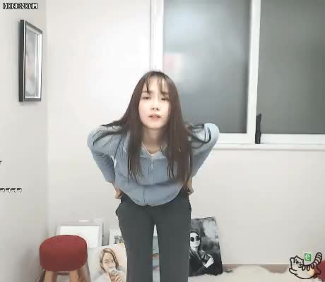 fb721e93f9e50cf2c9134be9f977a1a0_1677115637_2595.gif