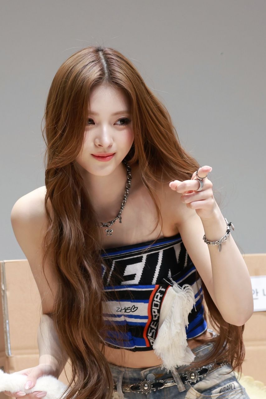 미야오 안나1_3.jpg