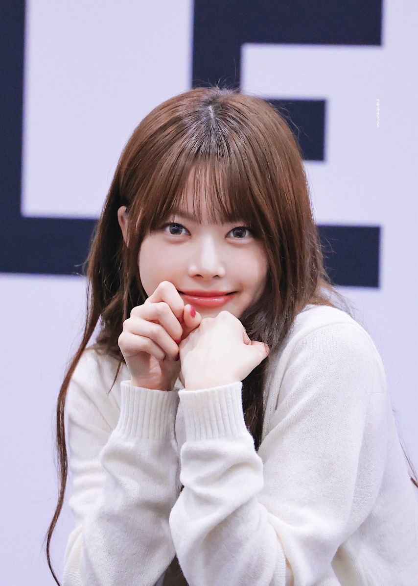 르세라핌 홍은채1_3.jpg