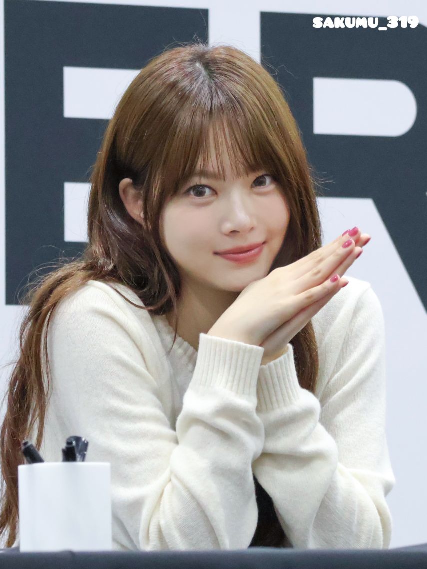 르세라핌 홍은채1_4.jpg