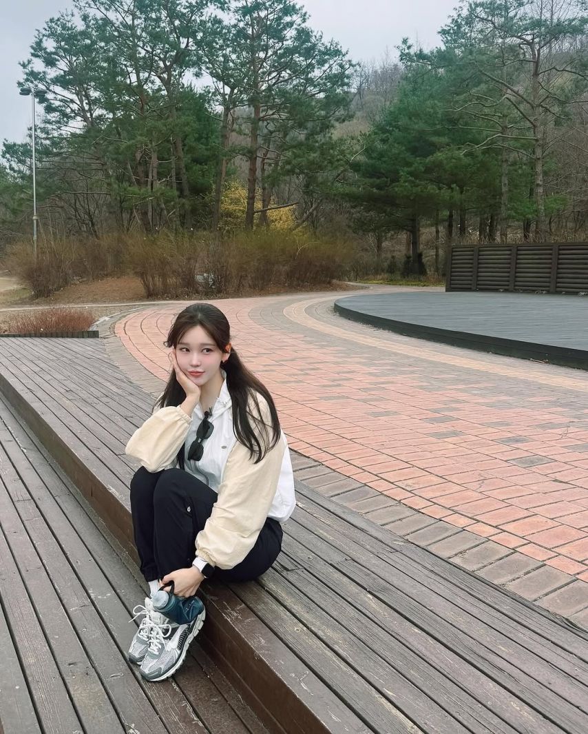 김윤희 아나운서1_3.jpg