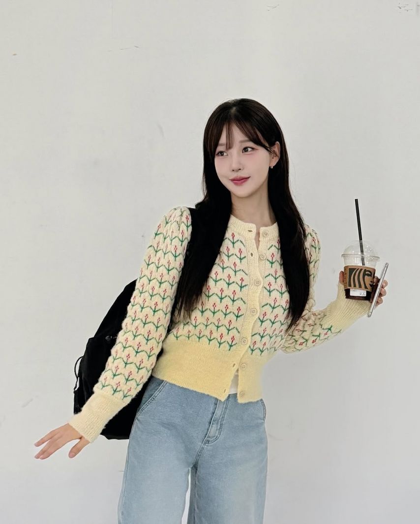 김윤희 아나운서1_2.jpg