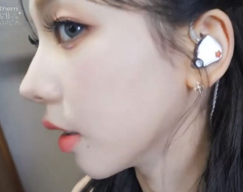 에스파 카리나 옆모습1_6.jpeg