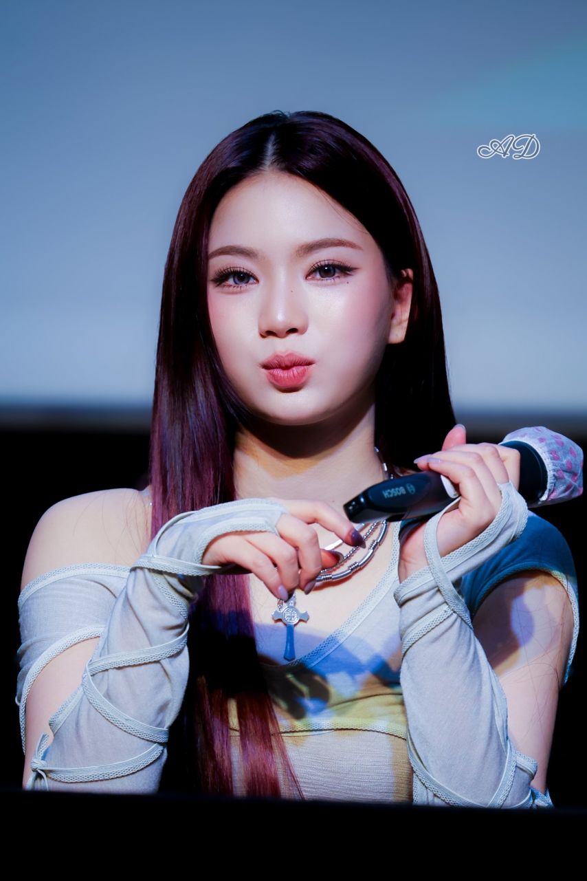 스테이씨 아이사1_5.jpg