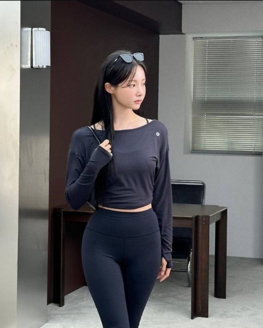 전직 모모랜드 연우 레깅스 근황 & 소시 유리 비키니 폼.jpg1_5.jpg
