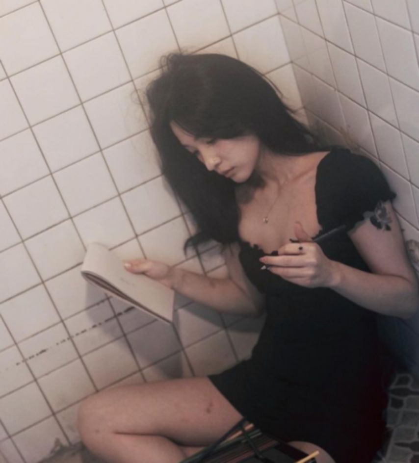 맥심 아나운서 김나정 & 복귀각 잡는 전직 라붐 율희.jpg1_4.jpg