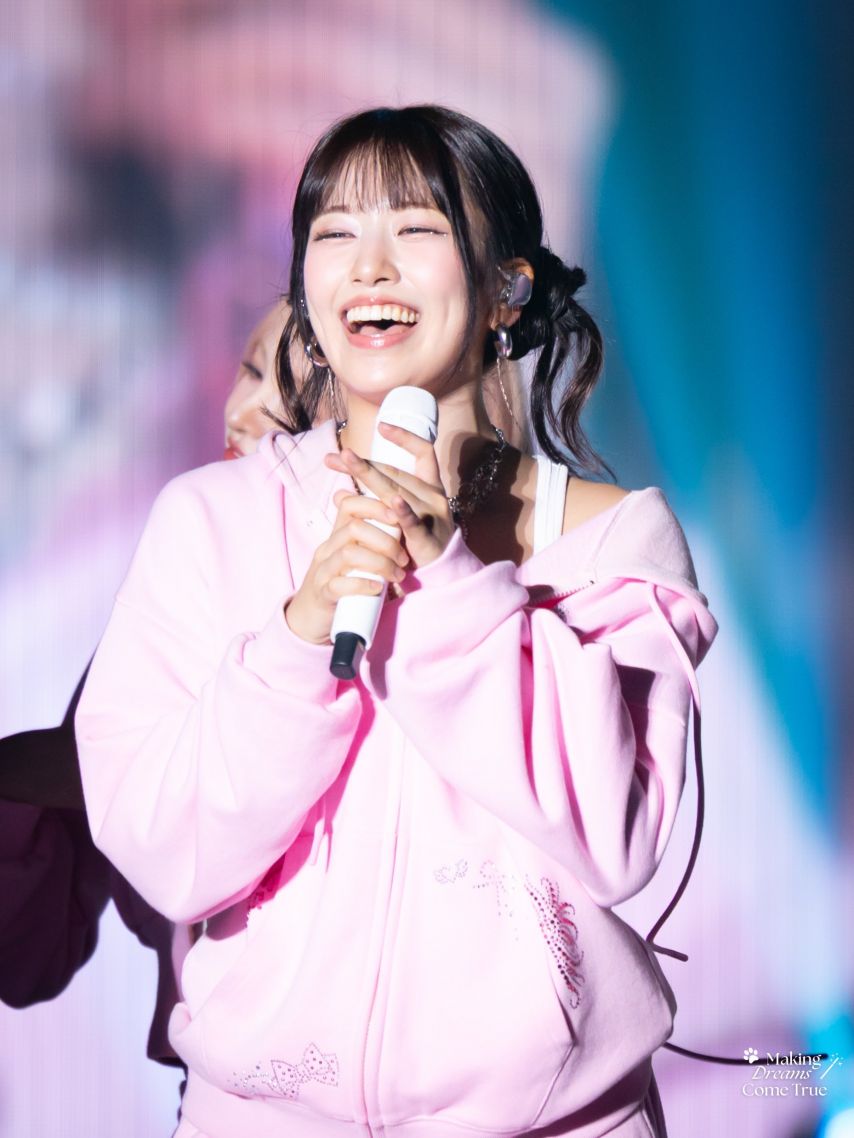 [아이브] 안유진1_3.jpg