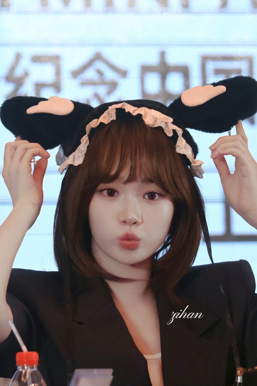[르세라핌] 김채원1_9.jpg