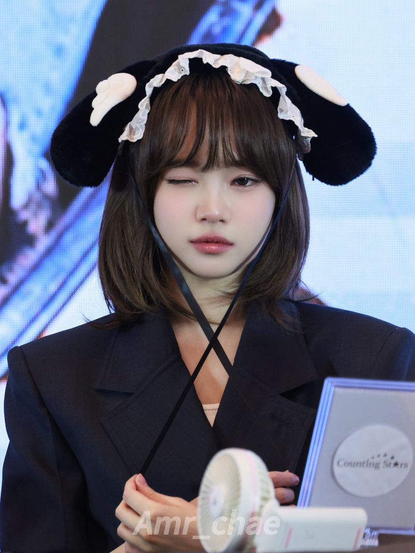 [르세라핌] 김채원1_1.jpg