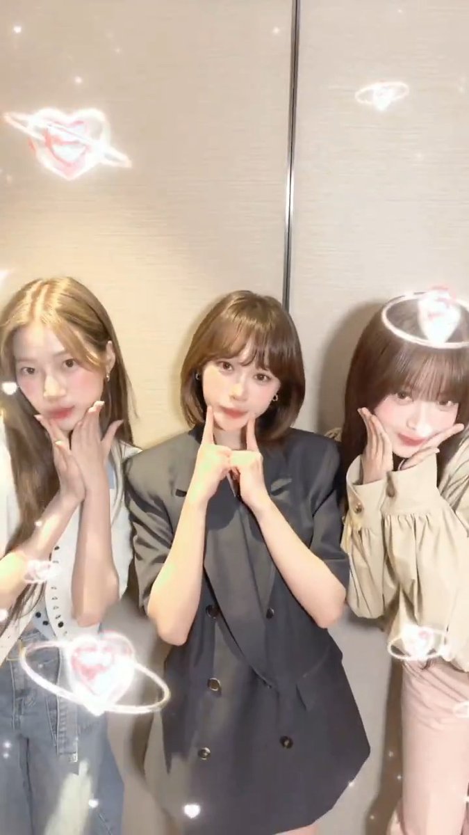 [르세라핌] 김채원 허윤진 카즈하 홍은채 . 何が好き1_1.jpg