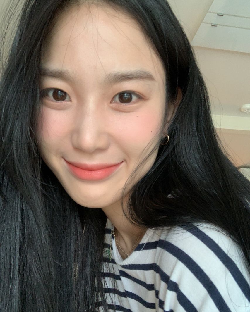 장희령 인스타1_1.jpeg