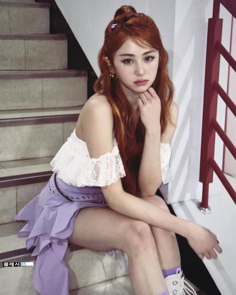 르세라핌 허윤진2_2.jpg