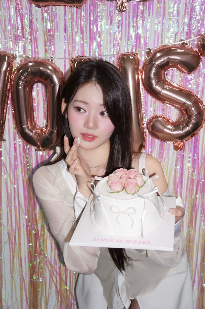 베이비몬스터 로라