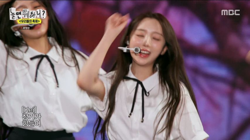 러블리즈 완전체 무대하는 케이 표정1_9.jpg
