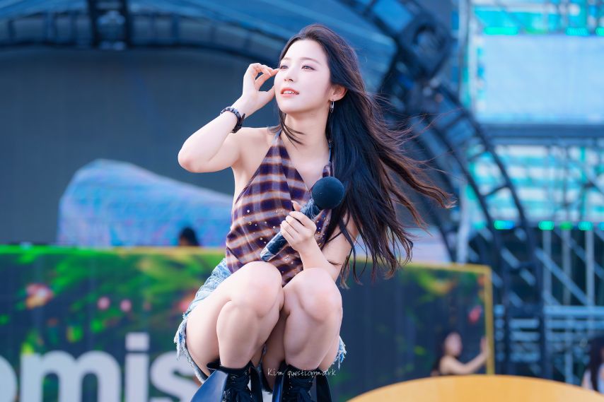 백지헌 (프로미스나인)1_1.jpg